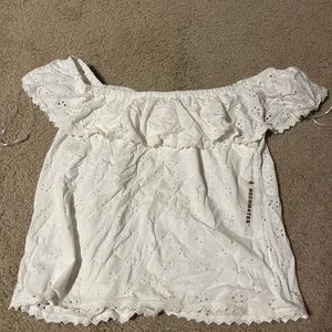 ROOMMATES OFF THE SHOULDER EYELET SHIRT